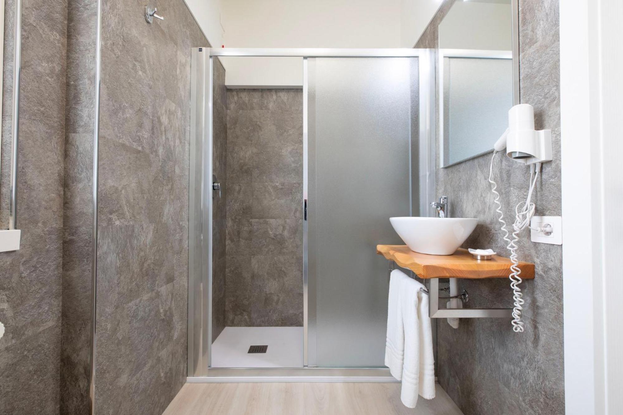 Dell'angelo Hotel 2*